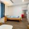 NGUYEN LE 3 Schlafzimmer, 7 Bette,Dusche, 2 WC , Küche ab 2 Übernachtungen