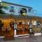 Apartahotel Playamaro by Dorobe