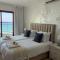 Sea-front apartment Netanya