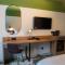 Bucharest Comfort Suites Hotel