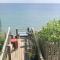 Lyme Clifftop Hideaway