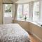 Lyme Clifftop Hideaway