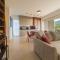 Seaside Elegance Suites