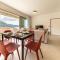 Seaside Elegance Suites