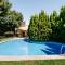 Lushville - Luxurious Villa with Pool in Valencia - Campo Olivar