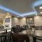 La Quinta Inn and Suites by Wyndham Cincinnati North
