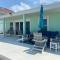 Manatee Manor Beachfront Retreat - Daytona Beach