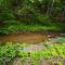 Creekside Getaway