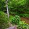 Creekside Getaway