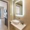Lithitsa Lofts and Suites