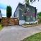 First floor gated, central and remodeled apartment