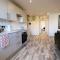 2 bedrooms -parking-very spacious-wifi - 伦敦