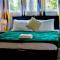 2 bedrooms -parking-very spacious-wifi - 伦敦