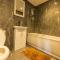 2 bedrooms -parking-very spacious-wifi - 伦敦