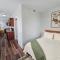 Gorgeous and Spacious Studio at the Historic Inman - 200 - Champaign