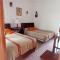 Hostal Marios Rooms