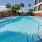 Beach Cove Resort