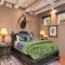 1121 E Alameda St