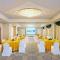 Radisson Blu Hotel & Resort, Al Ain - 艾恩