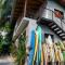 Cabinas Playa Surf Hostel