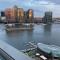 AKOM AT Docklands - Мельбурн