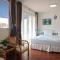 Sunshine Hotel