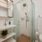 NELA & SARA - 2 apartments with heated swimming pool