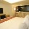 Season 5 Inn