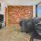 Penthouse - Amazing City Skyline Views - Free Parking - Balcony - Utilita Arena - New St Station - Bullring Shopping