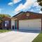 Home with pool near Sea World & Lackland - 圣安东尼奥