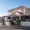 Tuakau Hotel