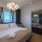 Lusso Apartment with sea view