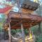 TreeHouses Ljubač Glamping Robinson