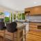 Lakefront Getaway in Rotorua - 罗托鲁瓦