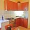 Apartment and rooms JAZ