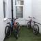 Marlborough White house- entire 3 bedroom home for your holiday