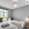 Perfect Contractor Apartment with Parking