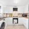 Contractors Retreat 3 bed house, sleeps up to 7, free parking