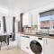 Contractors Retreat 3 bed house, sleeps up to 7, free parking