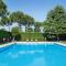 Luxury PenthousePool50m to lake