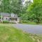 Charming Manheim Cottage with On-Site Animal Viewing