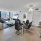 37th floor Amazing spacious unit with parking - ميامي