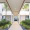 Luxury Apartment with M Benz and & Driver Included - 艾库玛尔