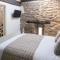 Tudor Farmhouse Hotel