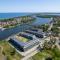 Wellness & SPA Resort Dziwnów Riverfront Apartments with AC & Parking by Renters - Dziwnów