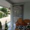 Min House