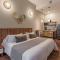 The Somos Flats Laureles