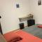 "Tiaré" city center room