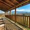 Spectacular MTNS Views with PRIVATE HOT TUB with Pool Table and Private Pond - 赛维尔维尔