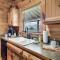 Spectacular MTNS Views with PRIVATE HOT TUB with Pool Table and Private Pond - 赛维尔维尔